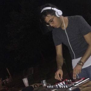 Meet your Posher, Amir